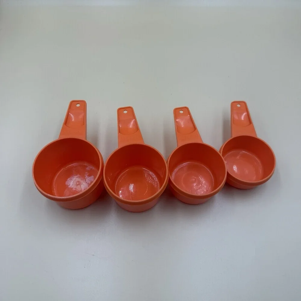 Vintage Tupperware Measuring Cups Set of 4 Missing 1 Cup Orange Retro Kitchen